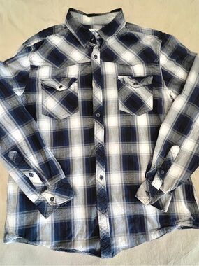 CHALC Navy and White Plaid Button-Down Collared Shirt with 2 Pockets